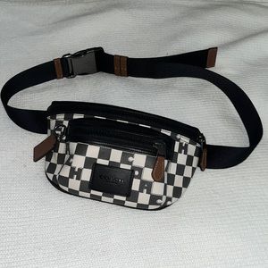 BRAND NEW!! COACH Westway Belt Bag
